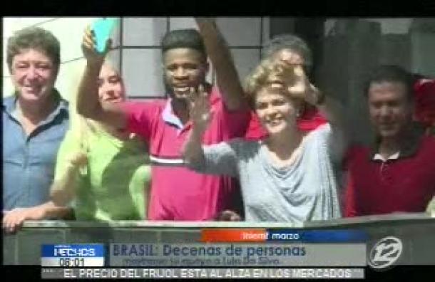 Brasil: Dilma Rousseff apoya a ex Presidente Lula Da Silva